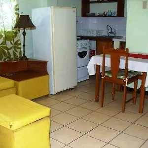 Tobago Island Suites Bethel