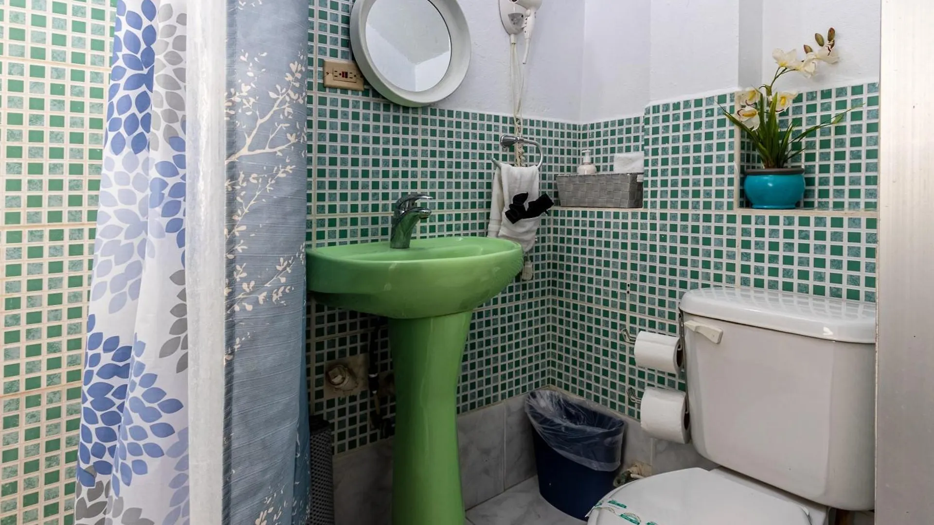 Aparthotel Beach Studio In Crown Point Bon Accord Village